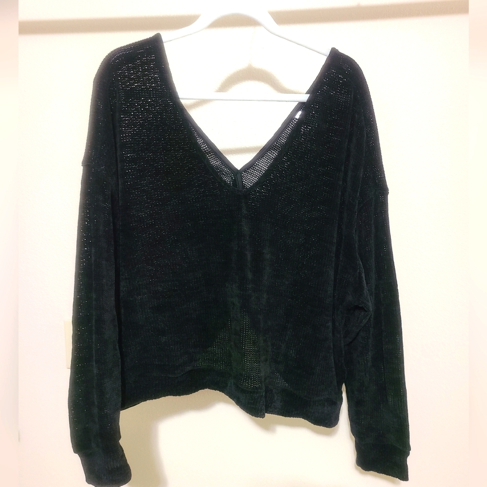 Deep V-neck Knit Sweater